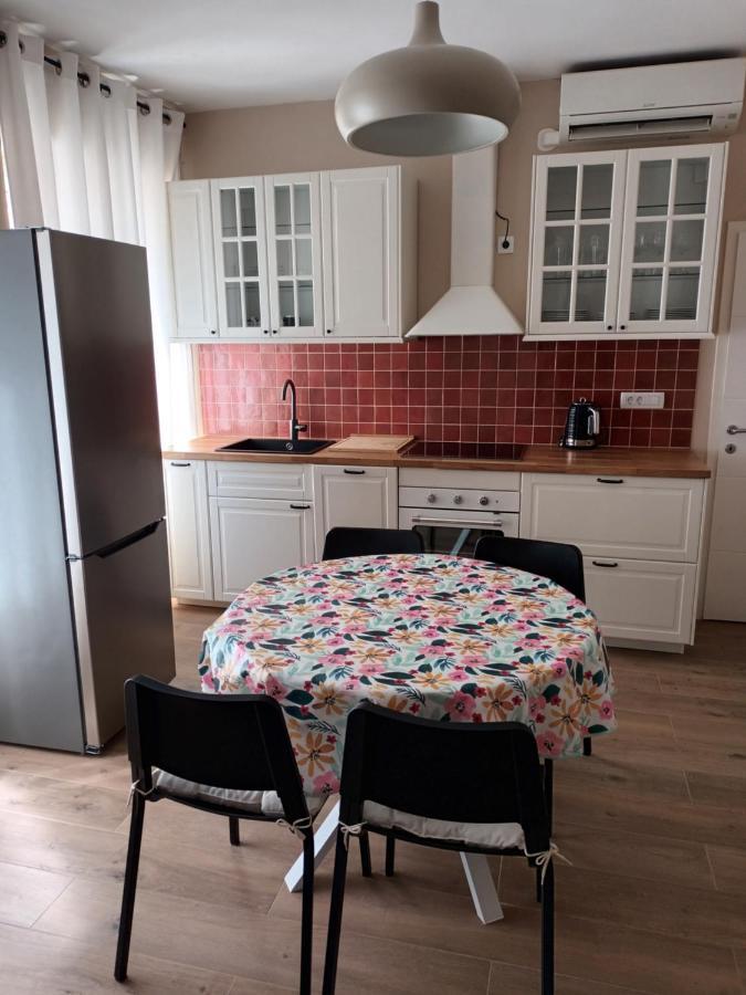 Family Sea Fun Apartment Koper Bagian luar foto
